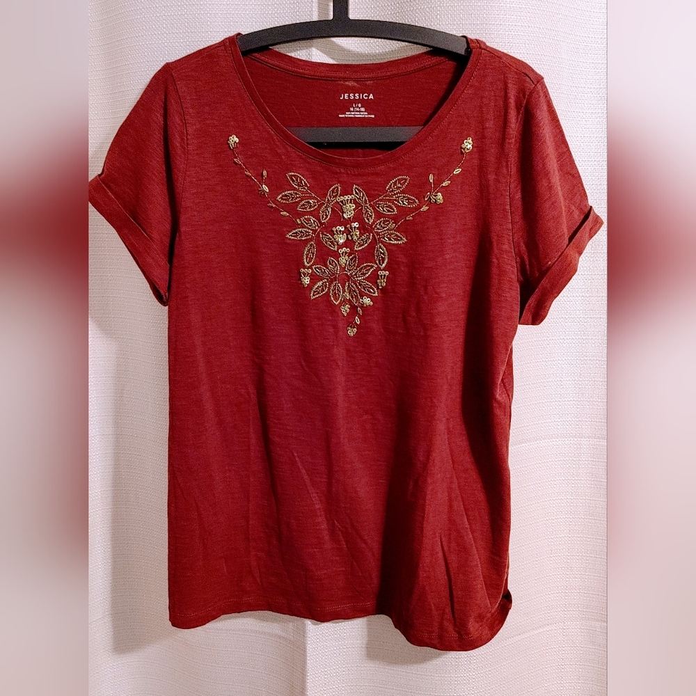 (4/$20) Jessica Burgundy Embroidered Women's Short Sleeve Top, Size Large - Picture 2 of 5